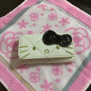 サンリオ(サンリオ)のハローキティ❣️キーケース❤️ホワイト⭐︎(キーケース)