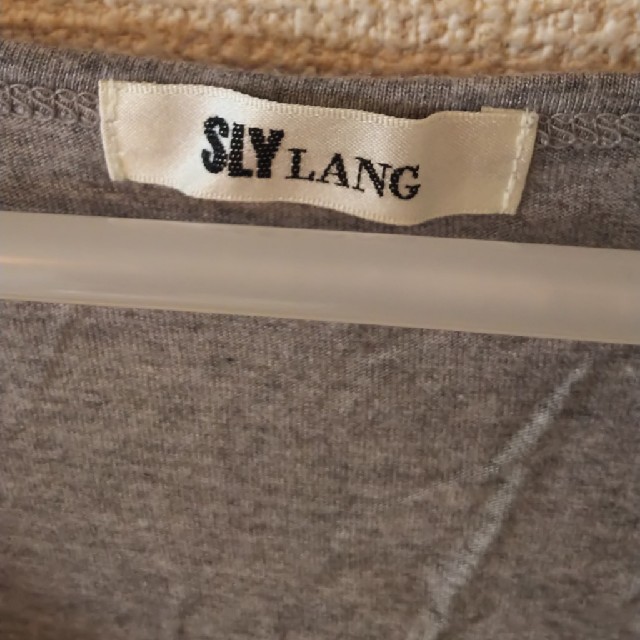 SLY LANG(スライラング)のSLY LANG Tシャツ レディースのトップス(Tシャツ(半袖/袖なし))の商品写真