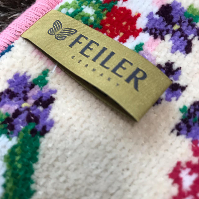 FEILER(フェイラー)のフェイラーハンカチ  ヨーロッパ レディースのファッション小物(ハンカチ)の商品写真