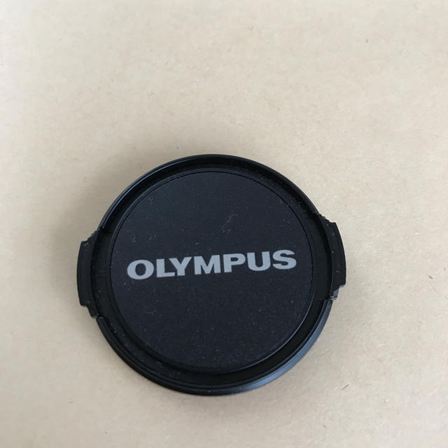 OLYMPUS(オリンパス)のOLYMPUSキャップ　40.5ｍｍ スマホ/家電/カメラのカメラ(その他)の商品写真