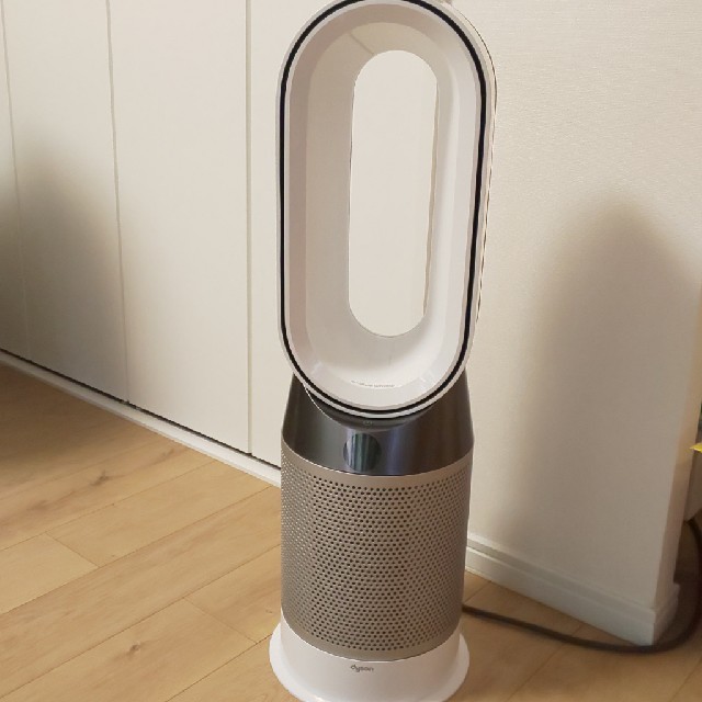 Dyson(ダイソン)のりんごぺっぺ様専用✨ダイソン☆Purehot+cool☆替えﾌｨﾙﾀｰ付✨ スマホ/家電/カメラの冷暖房/空調(ファンヒーター)の商品写真