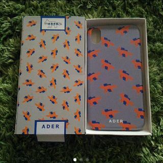 メゾンキツネ(MAISON KITSUNE')の新品　メゾンキツネ×アーダーエラー　iPhoneXR　iPhoneケース　総柄(iPhoneケース)