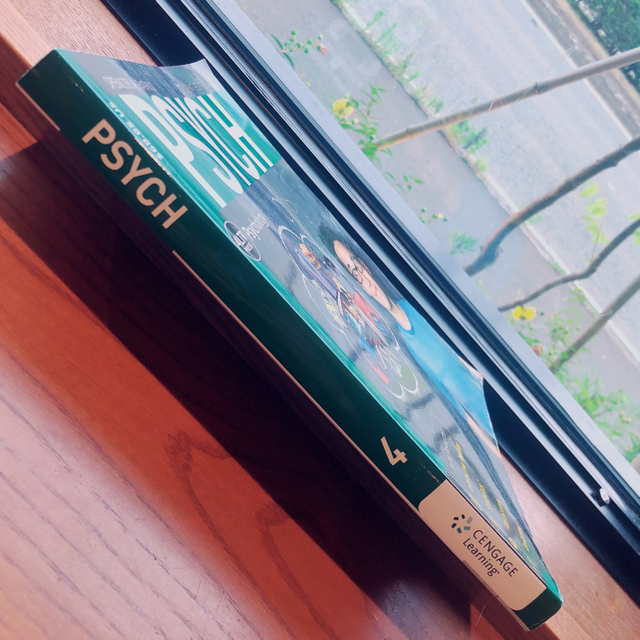心理学】海外大学用 教科書(英語) /Psychology Textbook の 心理学】海外大学用 教科書(英語) /Psychology Textbook の