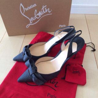 クリスチャンルブタン(Christian Louboutin)の★新品★ ルブタン ストラップ付パンプス(ハイヒール/パンプス)