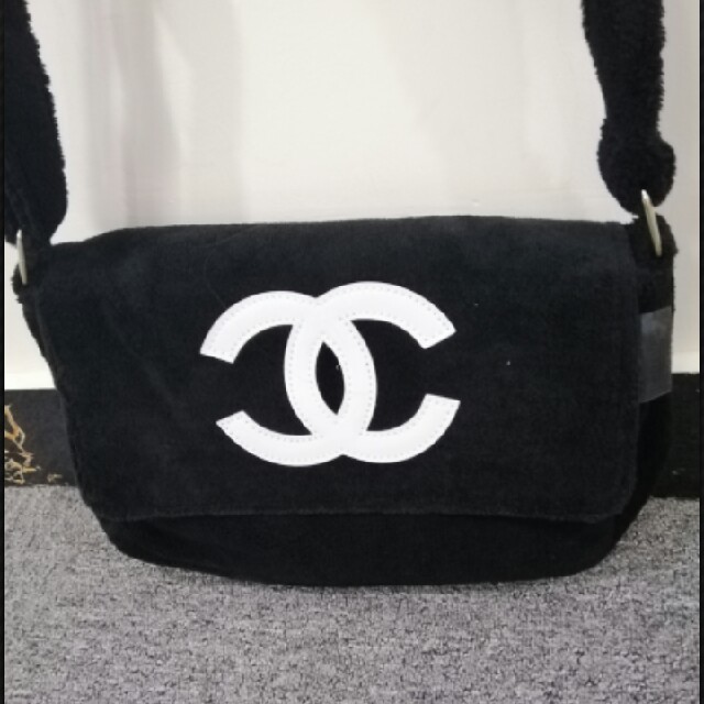 CHANEL - 人気商品CHANEL ノベルティ ショルダーバッグ·トートバッグ
の通販 by GRL🐼グレイル's shop｜シャネルならラクマ