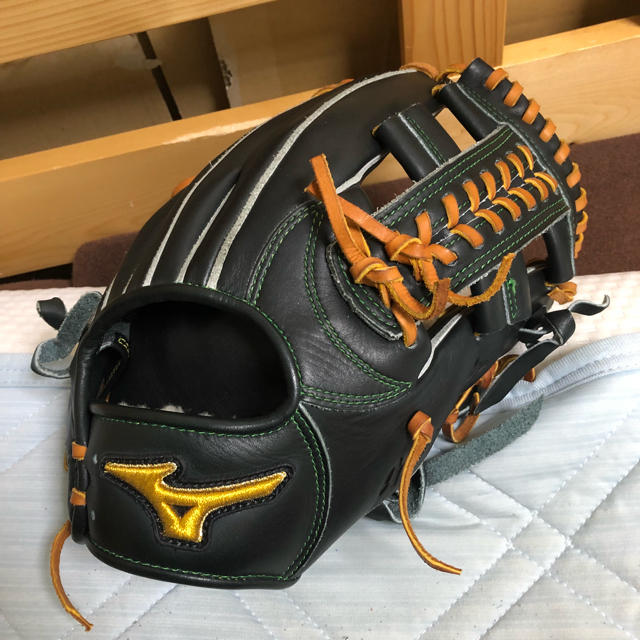 MIZUNO(ミズノ)のミズノプロ  軟式 内野手用グローブ スポーツ/アウトドアの野球(グローブ)の商品写真