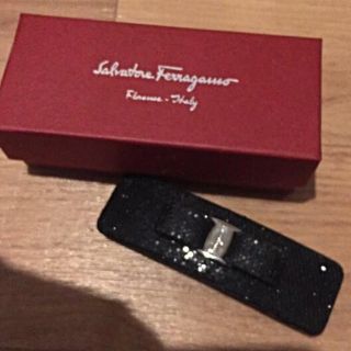 サルヴァトーレフェラガモ(Salvatore Ferragamo)のフェラガモ♡ヴァラバレッタ美品(バレッタ/ヘアクリップ)