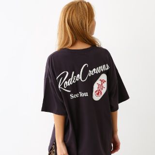 ロデオクラウンズワイドボウル(RODEO CROWNS WIDE BOWL)のチャコールグレー KEY HOLDER TAGビッグTシャツ 値札タグ付き正規品(Tシャツ(半袖/袖なし))