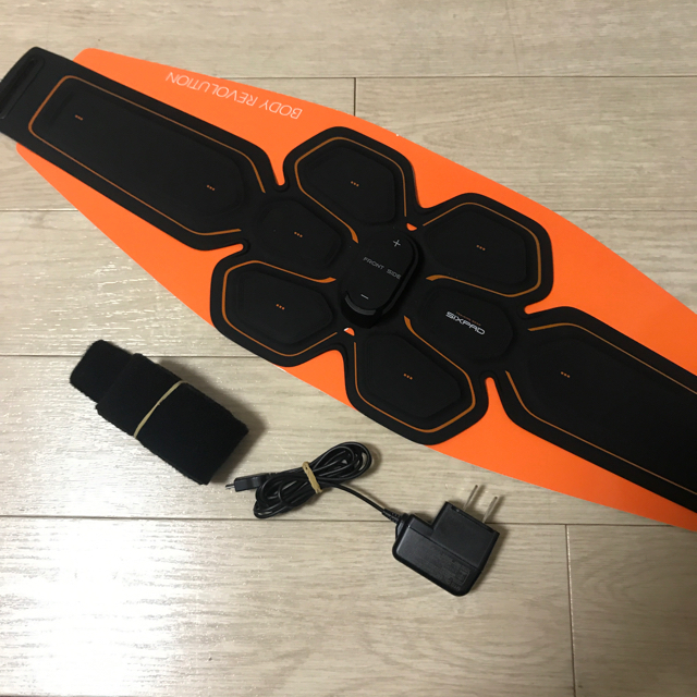 SIXPAD - SIXPAD Abs Belt シックスパッドアブズベルトの通販 by ailyn's ｜シックスパッドならラクマ