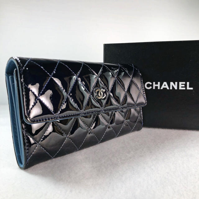 CHANEL - シャネル フラップ 長財布 パテント マトラッセ 青系の通販 by ひるね ｜シャネルならラクマ