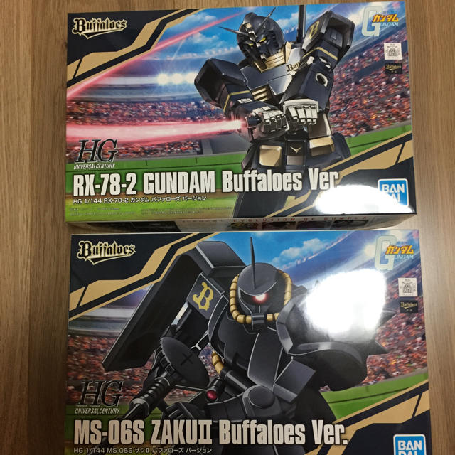 ガンダム×NPBコラボ記念商品ザクⅡタイガースバージョン＆バファローズ