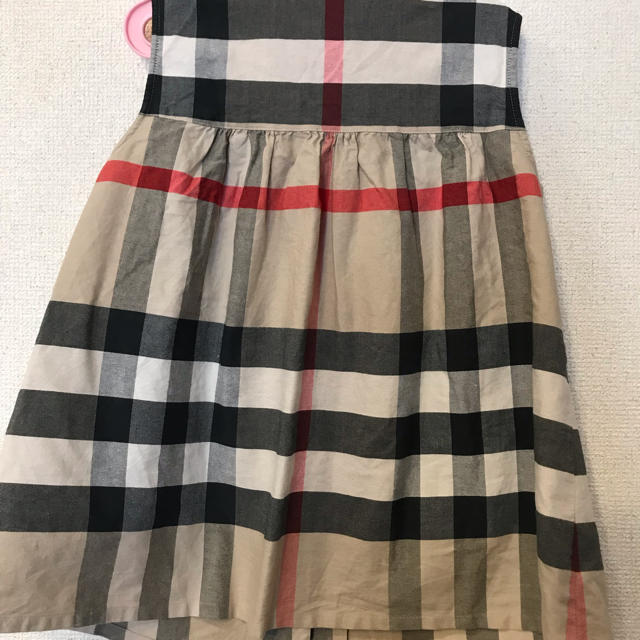 BURBERRY(バーバリー)のバーバリー キッズ ノースリーブ トップス 140 キッズ/ベビー/マタニティのキッズ服女の子用(90cm~)(Tシャツ/カットソー)の商品写真