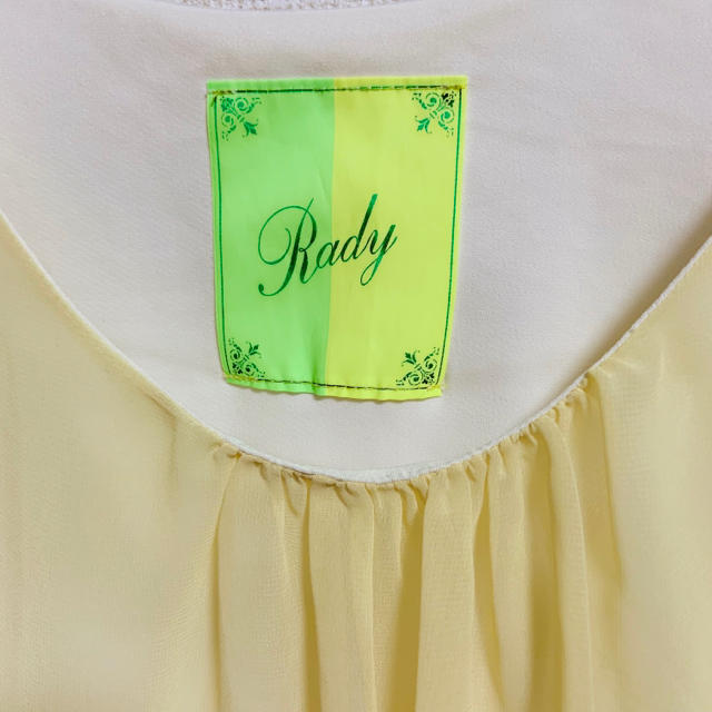 Rady(レディー)のRady★イエローシフォントップス レディースのトップス(カットソー(半袖/袖なし))の商品写真