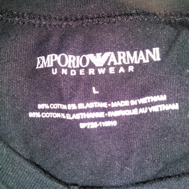 Emporio Armani(エンポリオアルマーニ)のアルマーニメンズティーシャツ黒　Ｌサイズ メンズのトップス(Tシャツ/カットソー(半袖/袖なし))の商品写真