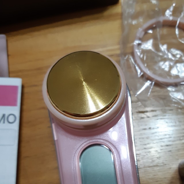 ESTENAD ソニックMOMO スマホ/家電/カメラの美容/健康(フェイスケア/美顔器)の商品写真