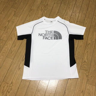 ザノースフェイス(THE NORTH FACE)のノースフェイス Tシャツ  Mサイズ ドライ ホワイト(Tシャツ/カットソー(半袖/袖なし))