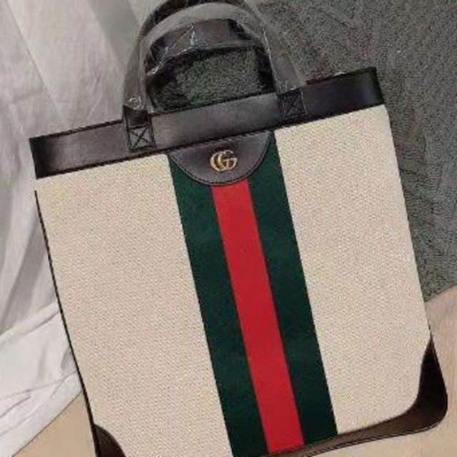 ブランド バッグ 激安 通販 / Gucci - GUCCIハンドバッグの通販 by エトナ's shop｜グッチならラクマ