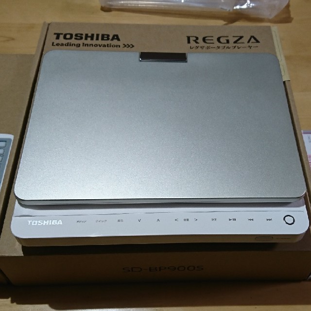 TOSHIBA ポータブルブルーレイディスクプレイヤー