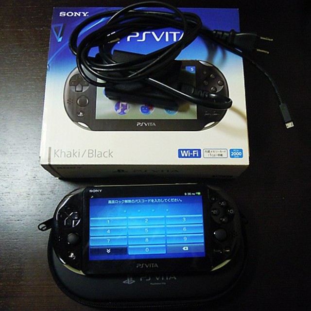 PlayStation®Vita（PCH-2000シリーズ）Wi-Fiモデルゲームソフト/ゲーム機本体