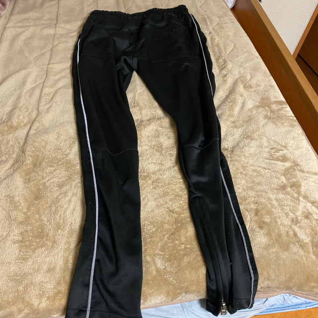 FEAR OF GOD(フィアオブゴッド)のmnml REFLECTIVE TRACK PANTS メンズのトップス(ジャージ)の商品写真