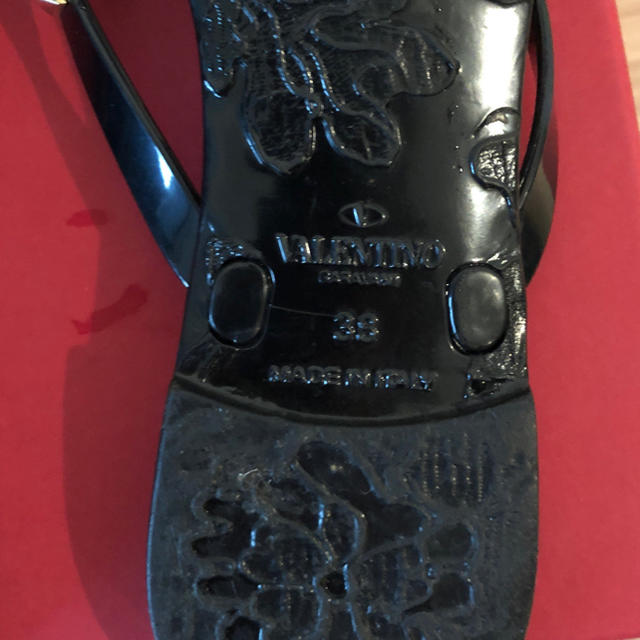 VALENTINO(ヴァレンティノ)のhota様専用  ヴァレンティノ valentino  サンダル 38 レディースの靴/シューズ(サンダル)の商品写真