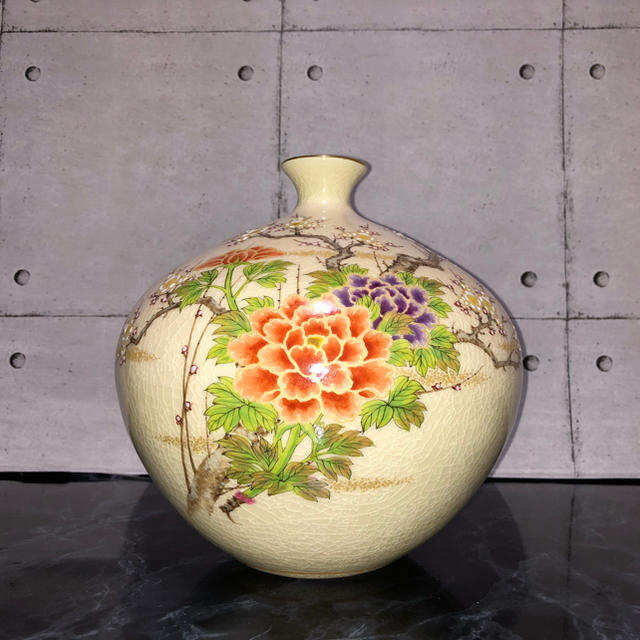 荒木幹二朗窯作 白薩摩 梅牡丹柄 花瓶 | フリマアプリ ラクマ