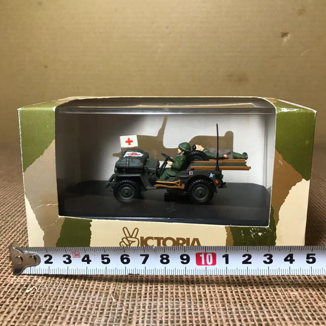 Jeep(ジープ)のJEEP WILLYS AMBULANCE US ARMY NORMANDY エンタメ/ホビーのおもちゃ/ぬいぐるみ(ミニカー)の商品写真