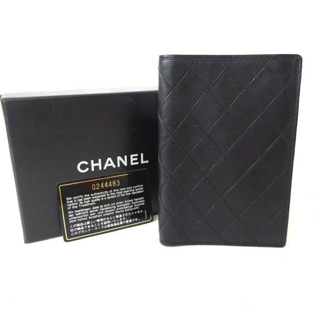 CHANEL - ❤CHANEL❤ 二つ折り財布 財布 札入れ レディースの通販 by Good.Brand.shop｜シャネルならラクマ