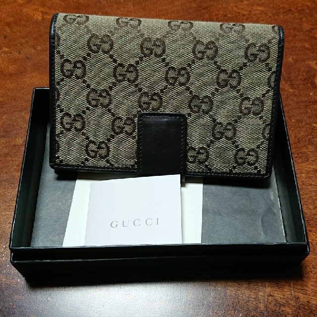 Gucci - GUCCI 折りたたみ財布の通販 by rairan's shop｜グッチならラクマ