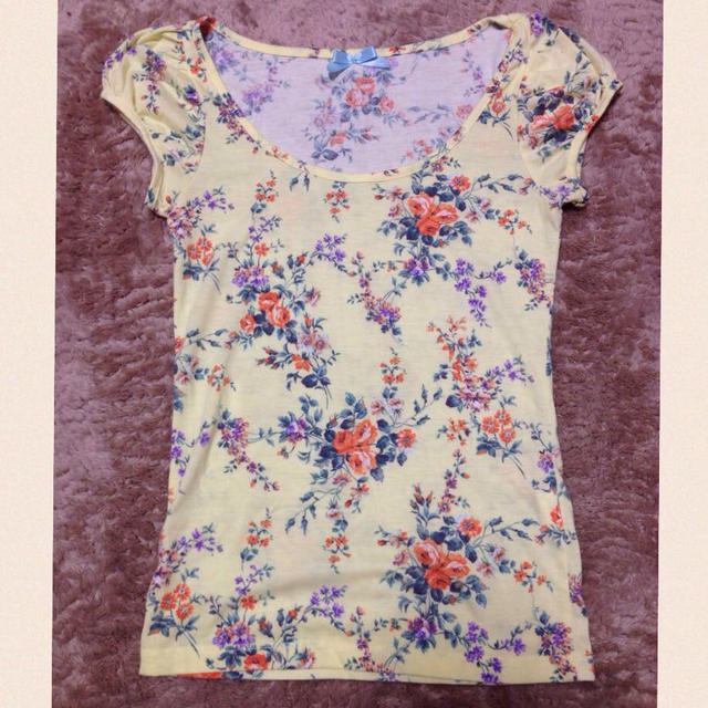 dazzlin(ダズリン)のダズリン♡Tシャツ レディースのトップス(Tシャツ(半袖/袖なし))の商品写真