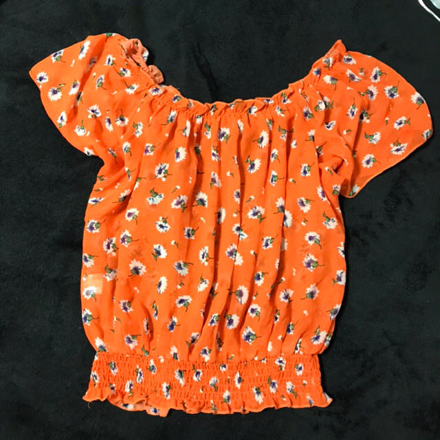 新品 シフォン オレンジ オフショル シースルー メッシュ 花柄 レディースのトップス(シャツ/ブラウス(半袖/袖なし))の商品写真