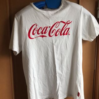 ジーユー(GU)のジーユー 人気 tシャツ    早い者勝ち 最安値(Tシャツ/カットソー(半袖/袖なし))