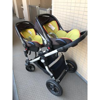 マキシコシ(Maxi-Cosi)のしほ様専用④マキシコシ カブリオフィックス  1つのみ (自動車用チャイルドシート本体)