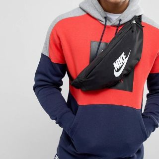 ナイキ(NIKE)の☆NIKE ナイキメンズ ボディバッグ・ウエストポーチ・ショルダーバッグ ☆(ウエストポーチ)