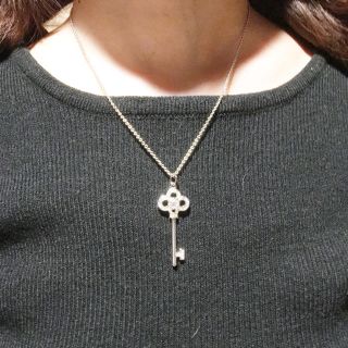 新品!安室奈美恵さん着用タイプ!スワロフスキークリスタル
