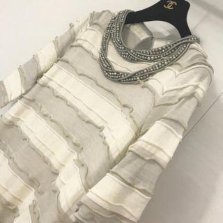 シャネル(CHANEL)の美品！CHANEL パール&フリルワンピース M〜L(ひざ丈ワンピース)