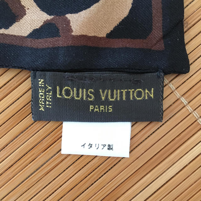 LOUIS VUITTON(ルイヴィトン)のルイヴィトン スカーフ ハンドメイドのファッション小物(スカーフ)の商品写真