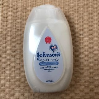 ジョンソン(Johnson's)のジョンソン ベビーローション 無香料 新品(ベビーローション)