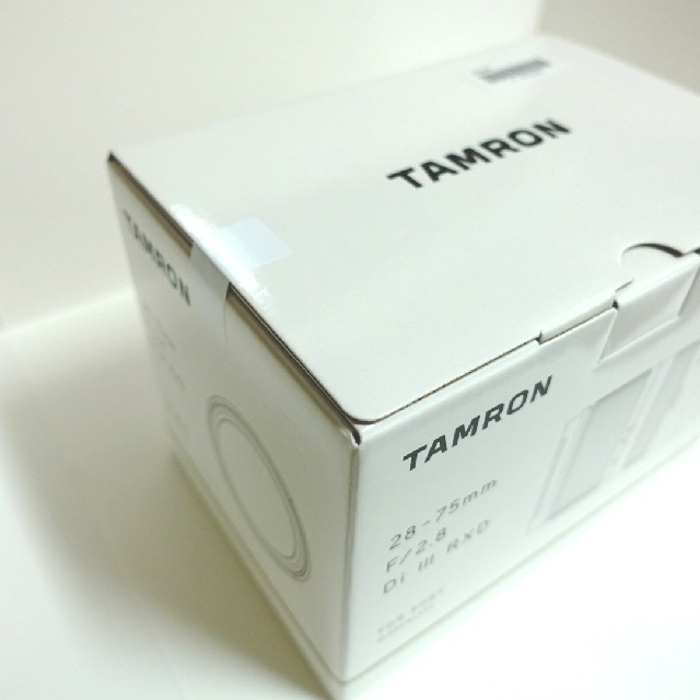 TAMRON 28-75mm F/2.8　新品未開封 2