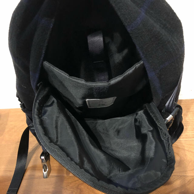 Vivienne Westwood(ヴィヴィアンウエストウッド)のBLACK & BLUE リュック レディースのバッグ(リュック/バックパック)の商品写真