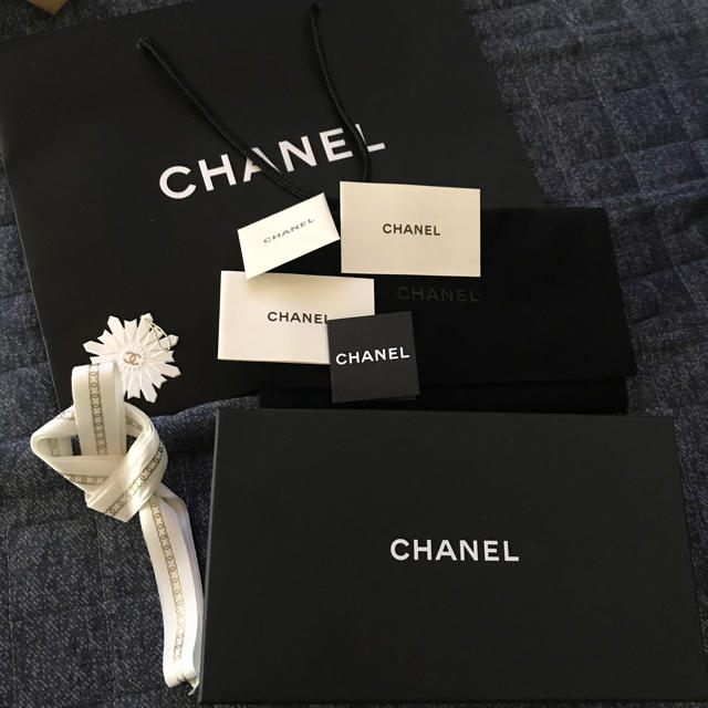 CHANEL - CHANEL 財布空箱の通販 by さとみ's shop｜シャネルならラクマ