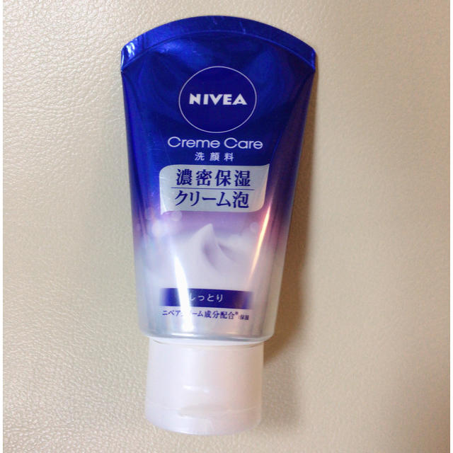 ニベア(ニベア)の【新品未使用】NIVEA クリームケア洗顔料 濃密保湿クリーム泡 130g コスメ/美容のスキンケア/基礎化粧品(洗顔料)の商品写真