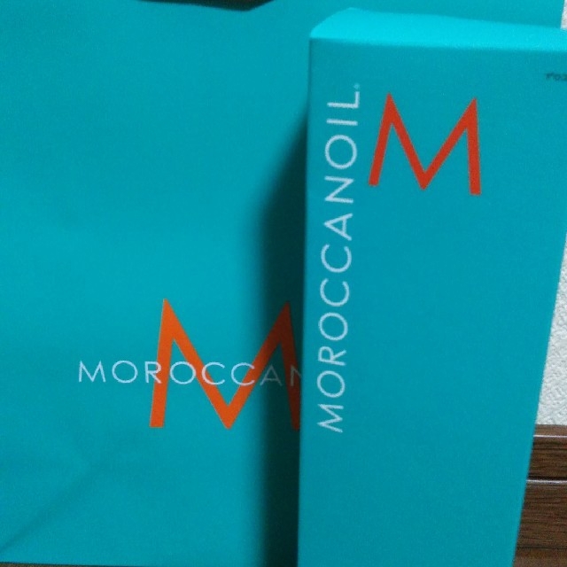 Moroccan oil(モロッカンオイル)のモロッカンオイル　200ml コスメ/美容のヘアケア/スタイリング(トリートメント)の商品写真