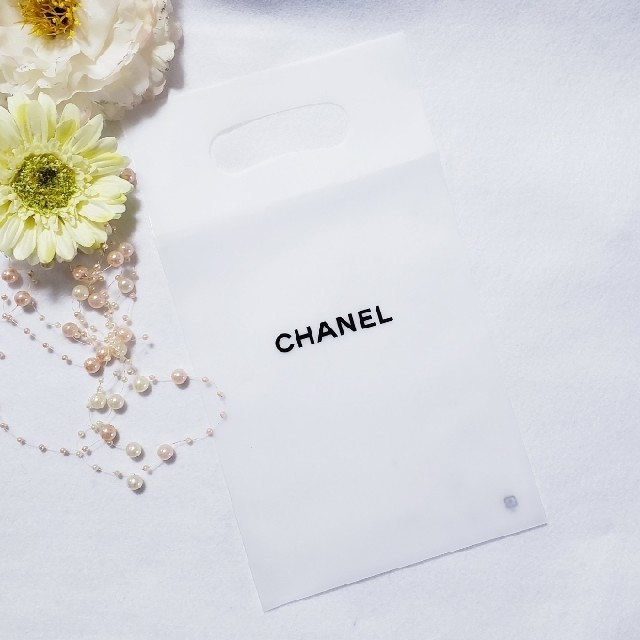 CHANEL - CHANEL シャネル ビニールバックの通販 by miu-pan's shop｜シャネルならラクマ