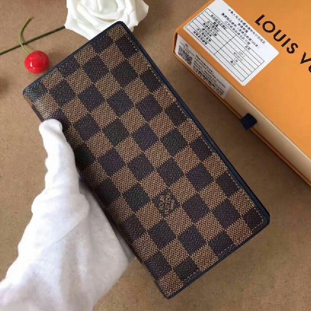 LOUIS VUITTON - Louis Vuitton長財布の通販 by 田中's shop｜ルイヴィトンならラクマ