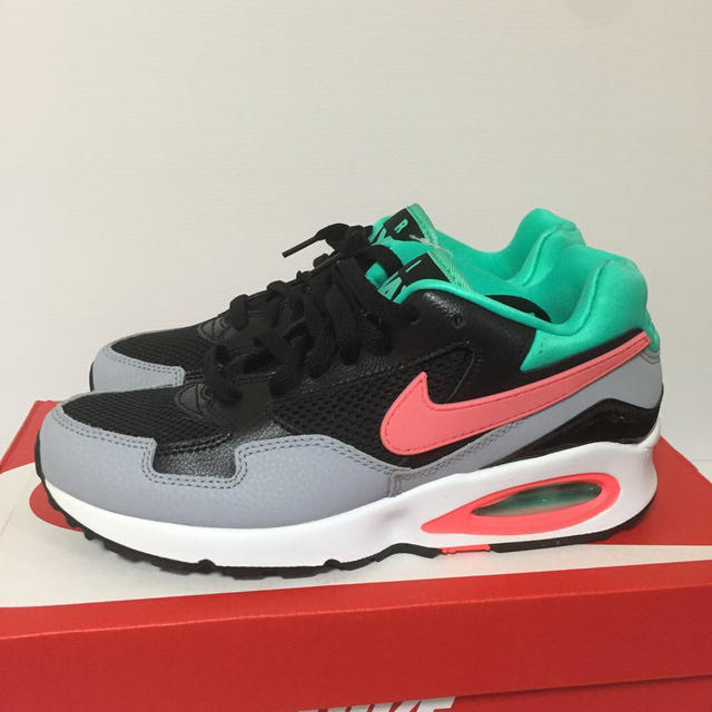 NIKE(ナイキ)のエアマックス ウィメンズ AIR MAX レディースの靴/シューズ(スニーカー)の商品写真