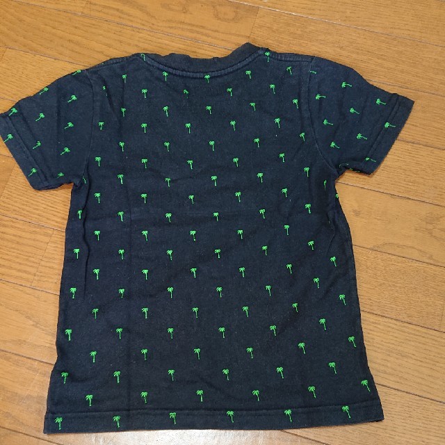 Hurley(ハーレー)のHurley tシャツ 120 キッズ 今年 キッズ/ベビー/マタニティのキッズ服男の子用(90cm~)(Tシャツ/カットソー)の商品写真