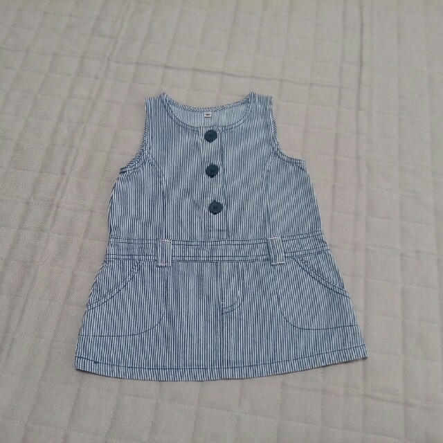 90cm デニムワンピース キッズ/ベビー/マタニティのキッズ服女の子用(90cm~)(ワンピース)の商品写真