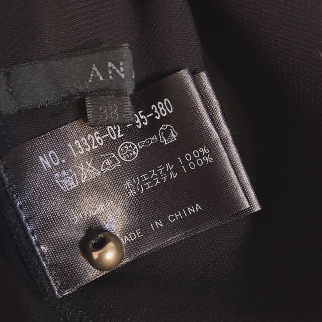 ANAYI(アナイ)のANAYI アナイ  フラワースリーブブラウス 黒 レディースのトップス(シャツ/ブラウス(半袖/袖なし))の商品写真