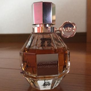 ヴィクターアンドロルフ(VIKTOR&ROLF)のVICTOR&ROLF FLOWERBOMB 限定版香水(香水(女性用))